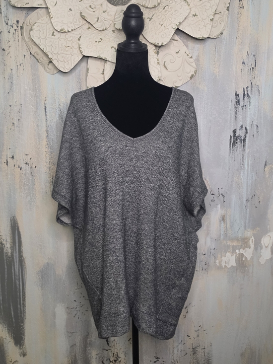 Old Navy Tops - Old Navy Women's Gray V-Neck Short Sleeve Sweatshirt Size Large